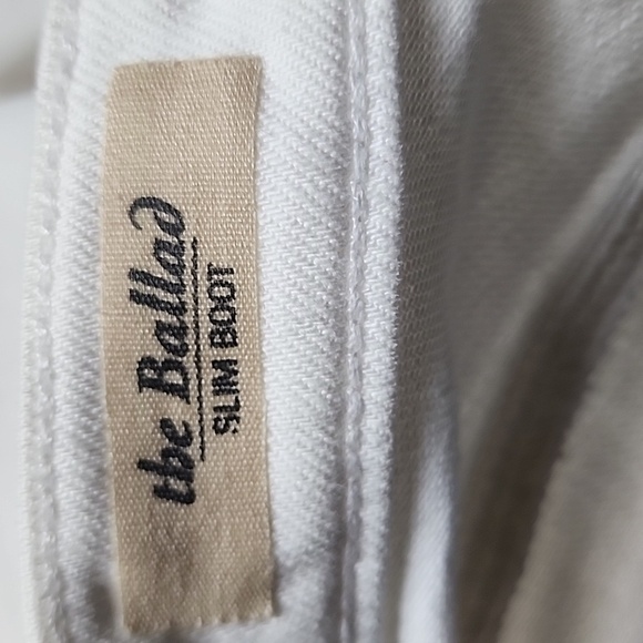 AG Adriano Goldschmied The Ballad Slim Bootcut jeans in white Size 28 - Picture 7 of 8